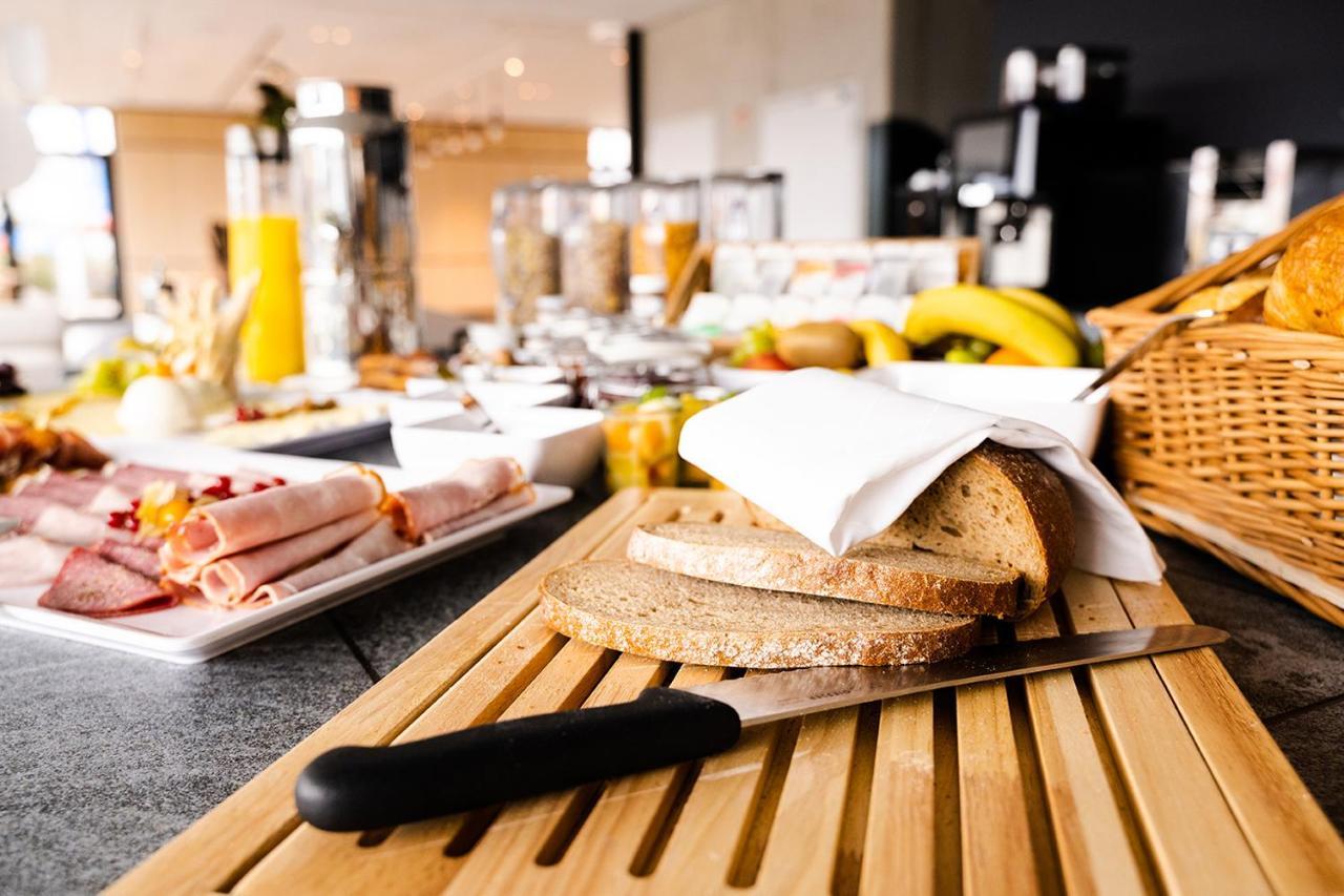 Coreum Hotel Stockstadt am Rhein Екстериор снимка